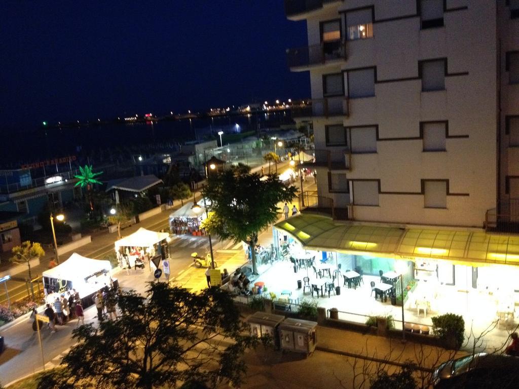 Hotel Al Ragno Cesenatico Exterior photo